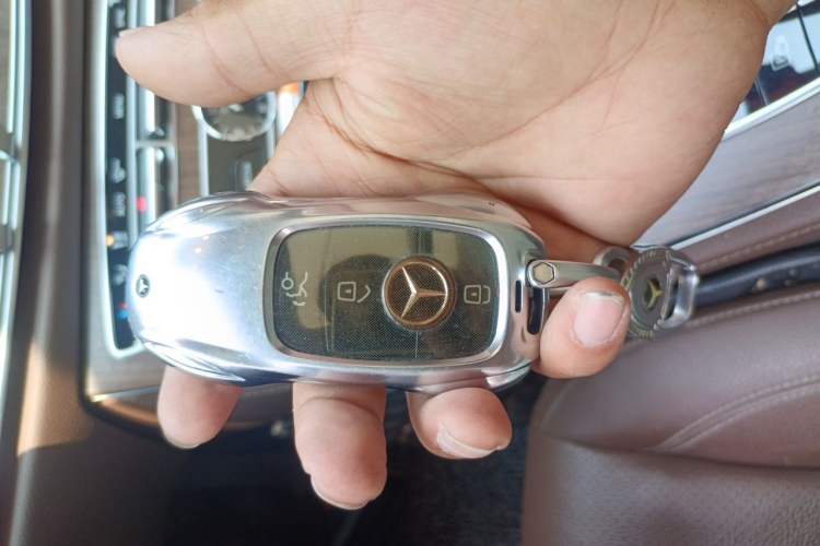 Used Mercedes-Benz E-Class 2017 E 300 L Luxury Model Vehicle Key