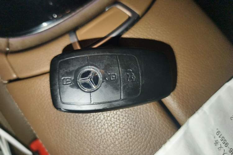 Used Mercedes-Benz E-Class 2017 E 300 L Sporty and Stylish Model Vehicle Key