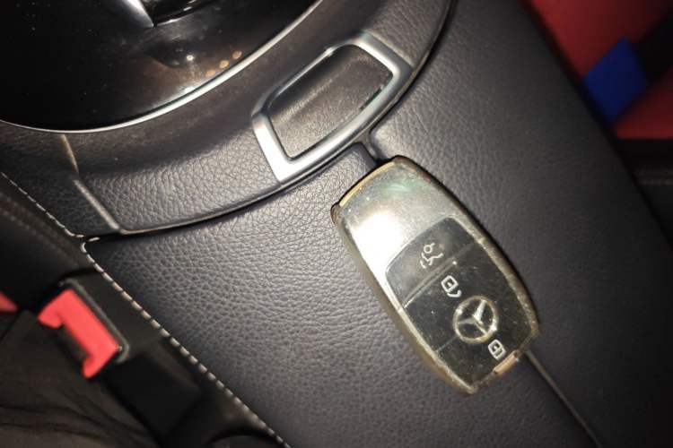 Used Mercedes-Benz E-Class 2017 E 200 Coupe Vehicle Key