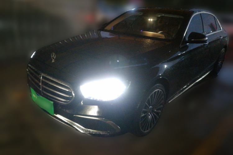 Used Mercedes-Benz E-Class 2017 E 300 L Sporty and Stylish Model Guazi used car, China used car export, Used car for sale, Used  cars, Cheapest cars for sale