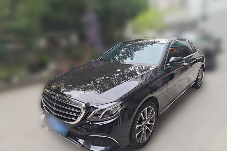 Used Mercedes-Benz E-Class 2017 E 300 L Sporty and Stylish Model Guazi used car, China used car export, Used car for sale, Used cars, Cheapest cars for sale