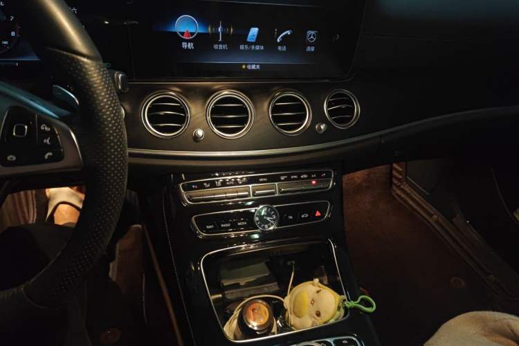 Used Mercedes-Benz E-Class 2017 E 300 L Sporty and Stylish Model Audio And AC Panel