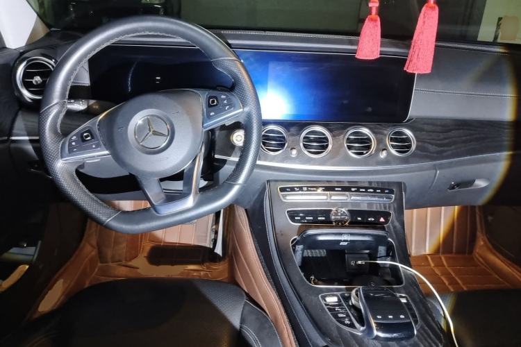 Used Mercedes-Benz E-Class 2017 E 300 L Sporty and Stylish Model Center Console