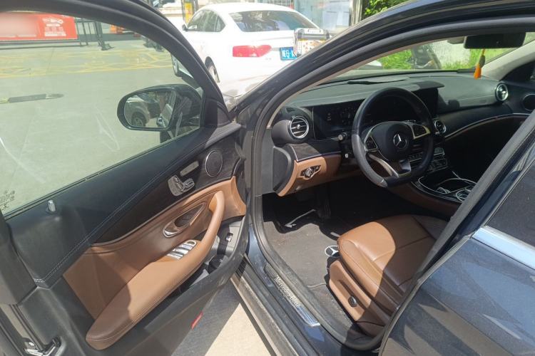 Used Mercedes-Benz E-Class 2017 E 300 L Sport Luxury Edition Driver Seat