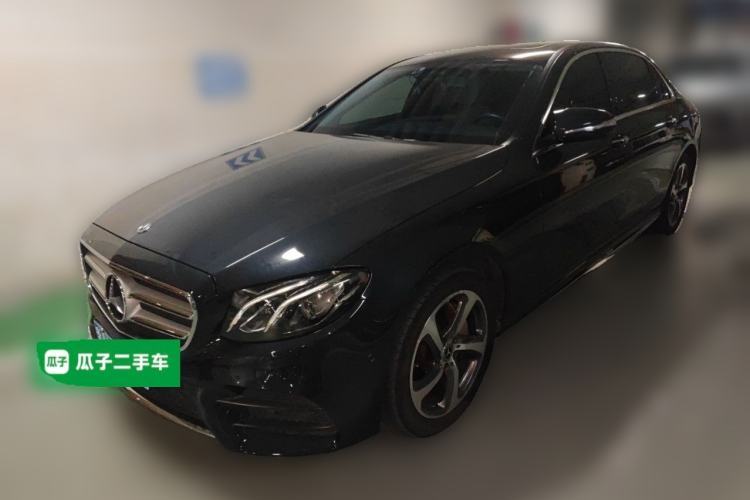 Used Mercedes-Benz E-Class 2017 E 300 L Sporty and Stylish Model Guazi used car, China used car export, Used car for sale, Used Mercedes-Benz cars, Cheapest cars for sale