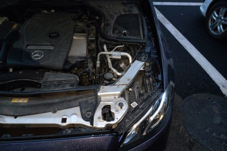 Used Mercedes-Benz E-Class 2017 E 200 Coupe Engine Bay Left