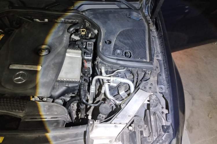 Used Mercedes-Benz E-Class 2017 E 300 L Sporty and Stylish Model Engine Bay Left