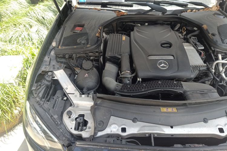 Used Mercedes-Benz E-Class 2017 E 300 L Sport Luxury Edition Engine Bay Right