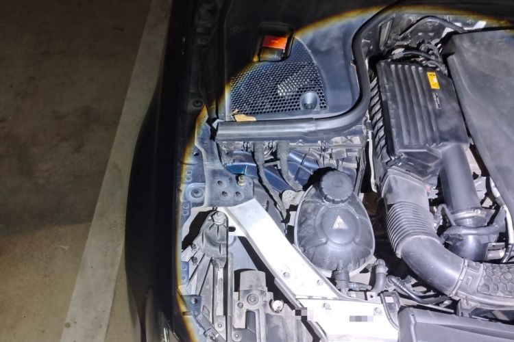 Used Mercedes-Benz E-Class 2017 E 300 L Sporty and Stylish Model Engine Bay Right