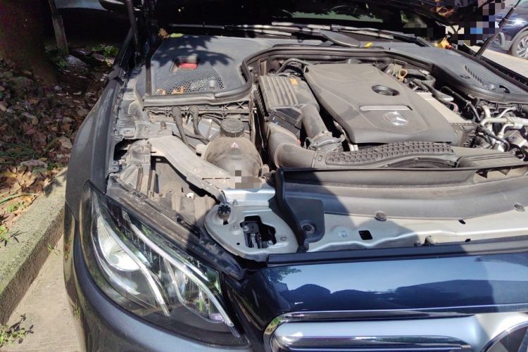Used Mercedes-Benz E-Class 2017 E 300 L Sporty and Stylish Model Engine Bay Right