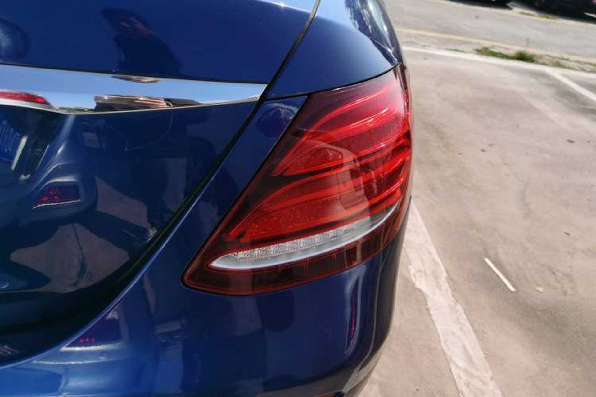 Used Mercedes-Benz E-Class 2017 E 300 L Sport Luxury Edition Exterior 3