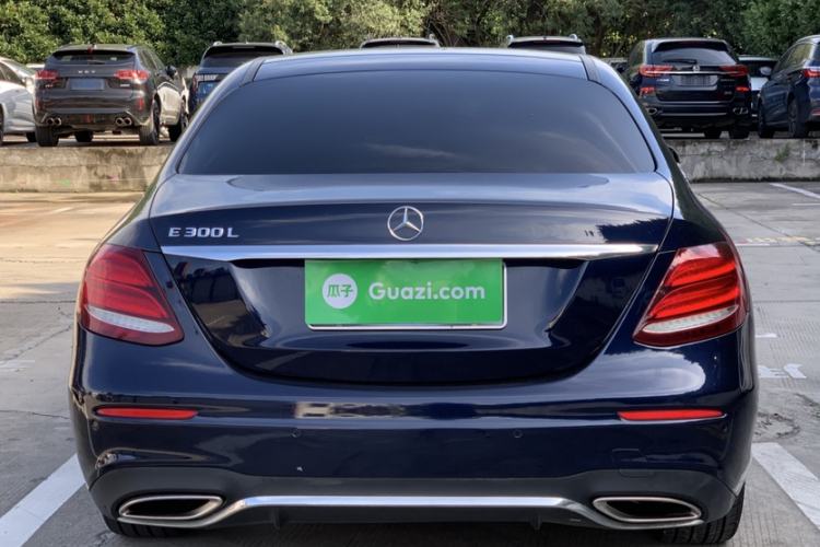 Used Mercedes-Benz E-Class 2017 E 300 L Sport Luxury Edition Exterior 5