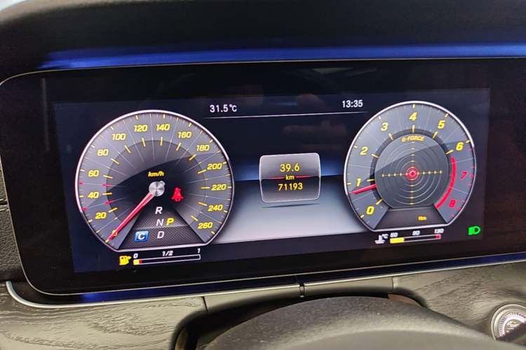 Used Mercedes-Benz E-Class 2017 E 300 L Sporty and Stylish Model Instrument Cluster