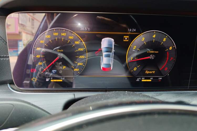 Used Mercedes-Benz E-Class 2017 E 200 Sport Instrument Cluster