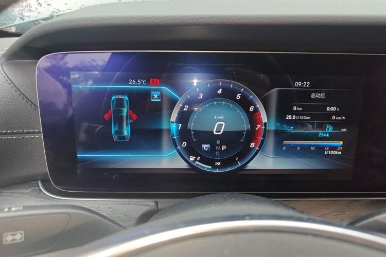Used Mercedes-Benz E-Class 2017 E 300 L Sport Luxury Edition Instrument Cluster