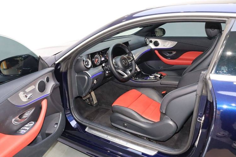 Used Mercedes-Benz E-Class 2017 E 200 Coupe Interior 1