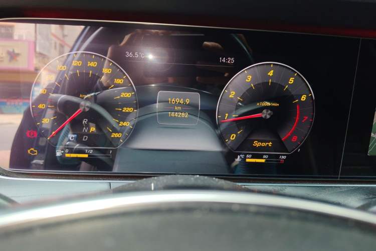 Used Mercedes-Benz E-Class 2017 E 200 Sport Odometer Close Up