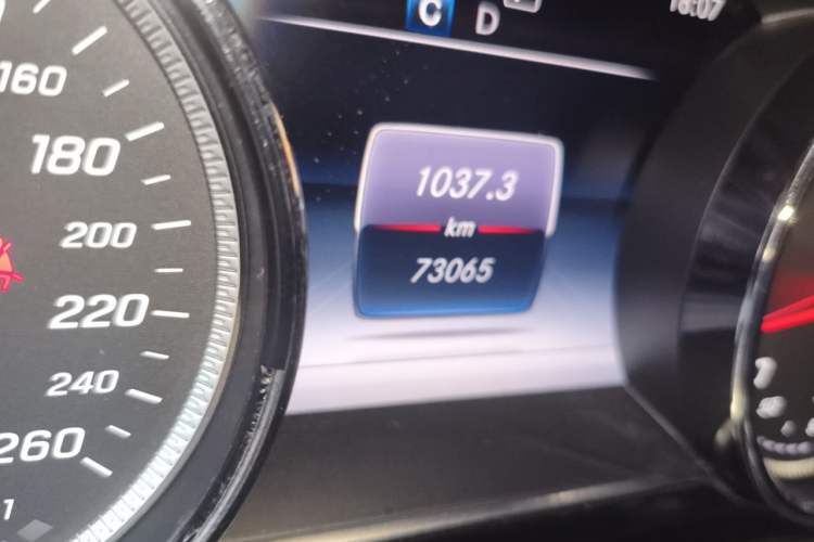 Used Mercedes-Benz E-Class 2017 E 200 Sport 4MATIC Odometer Close Up