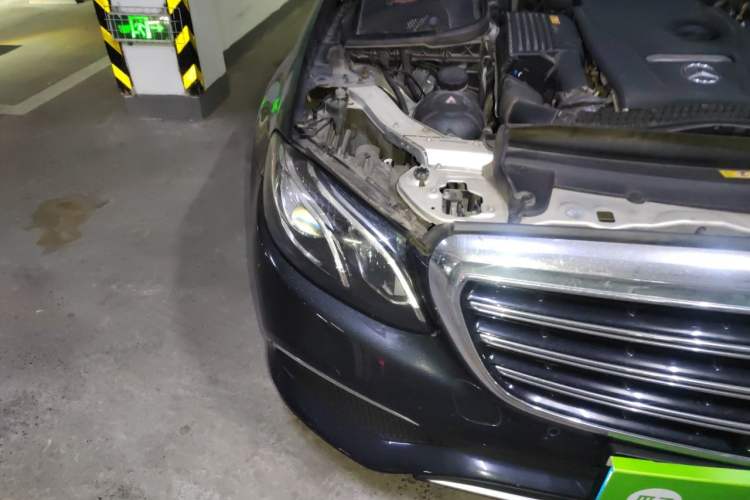 Used Mercedes-Benz E-Class 2017 E 300 L Luxury Model Right Front Headlight