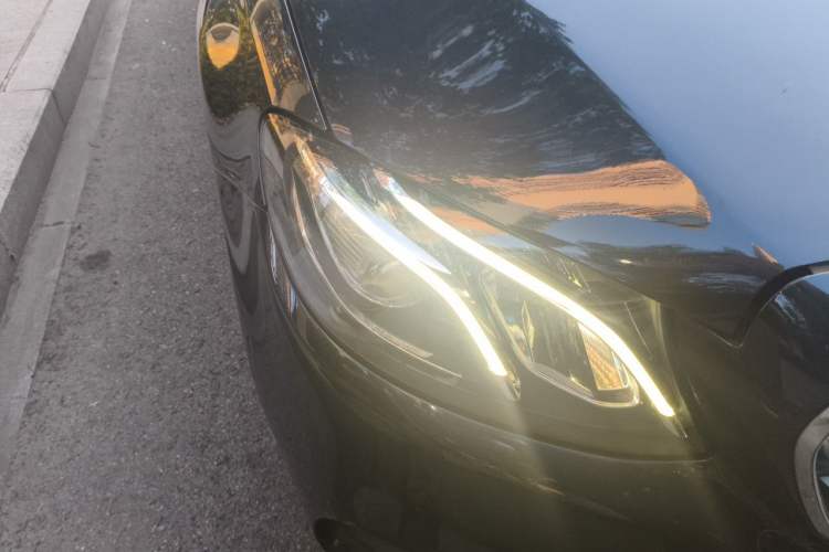 Used Mercedes-Benz E-Class 2017 E 200 Sport 4MATIC Right Front Headlight