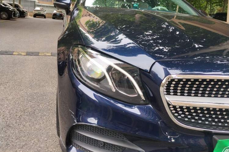 Used Mercedes-Benz E-Class 2017 E 200 4MATIC Coupe Right Front Headlight