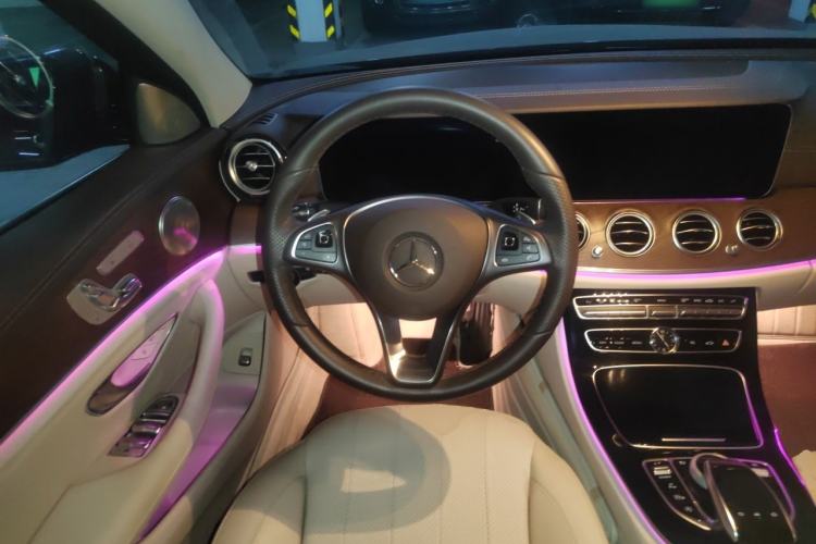 Used Mercedes-Benz E-Class 2017 E 300 L Luxury Model Steering Wheel