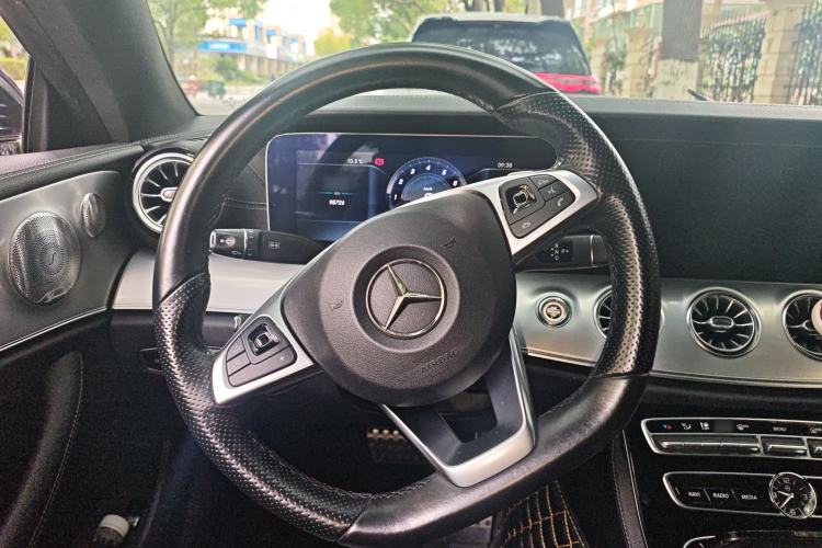 Used Mercedes-Benz E-Class 2017 E 200 Coupe Steering Wheel