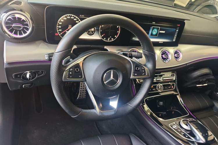 Used Mercedes-Benz E-Class 2017 E 200 Coupe Steering Wheel