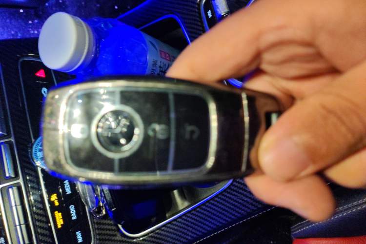 Used Mercedes-Benz E-Class 2017 E 200 Coupe Vehicle Key