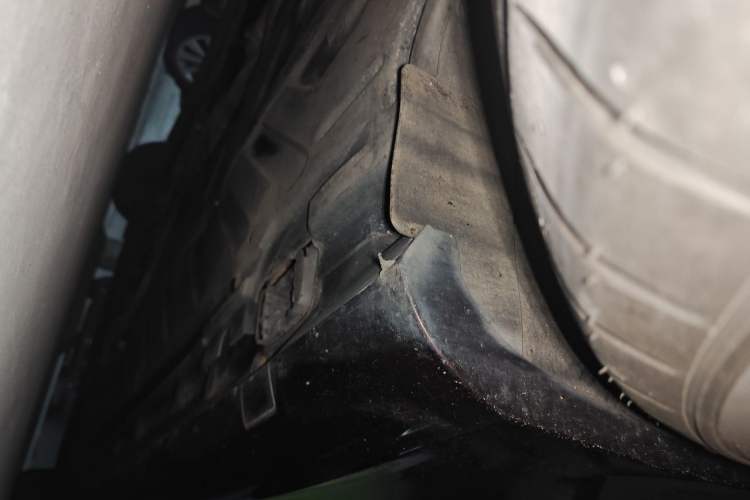 Used Mercedes-Benz E-Class 2017 E 200 4MATIC Coupe Chassis Rear Right