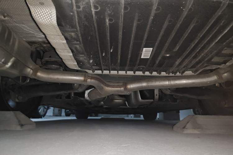 Used Mercedes-Benz E-Class 2017 E 200 4MATIC Coupe Chassis Rear