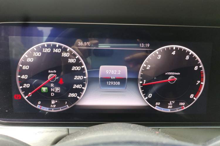 Used Mercedes-Benz E-Class 2017 E 300 L Sport Luxury Edition Instrument Cluster