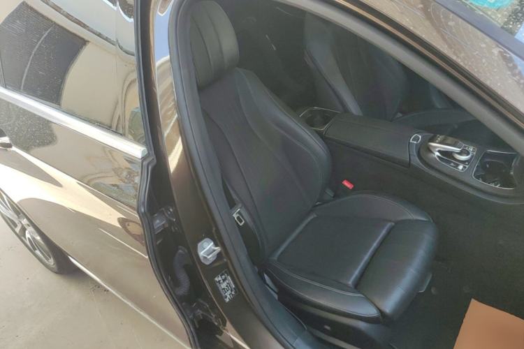 Used Mercedes-Benz E-Class 2017 E 200 L 4MATIC Right Front Seat
