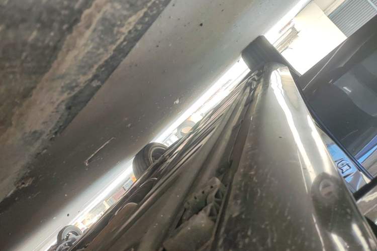 Used Mercedes-Benz E-Class 2017 E 200 L 4MATIC Right Side Sill