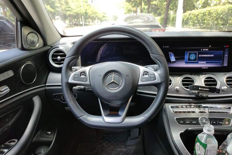 Used Mercedes-Benz E-Class 2017 E 300 L Sport Luxury Edition Steering Wheel