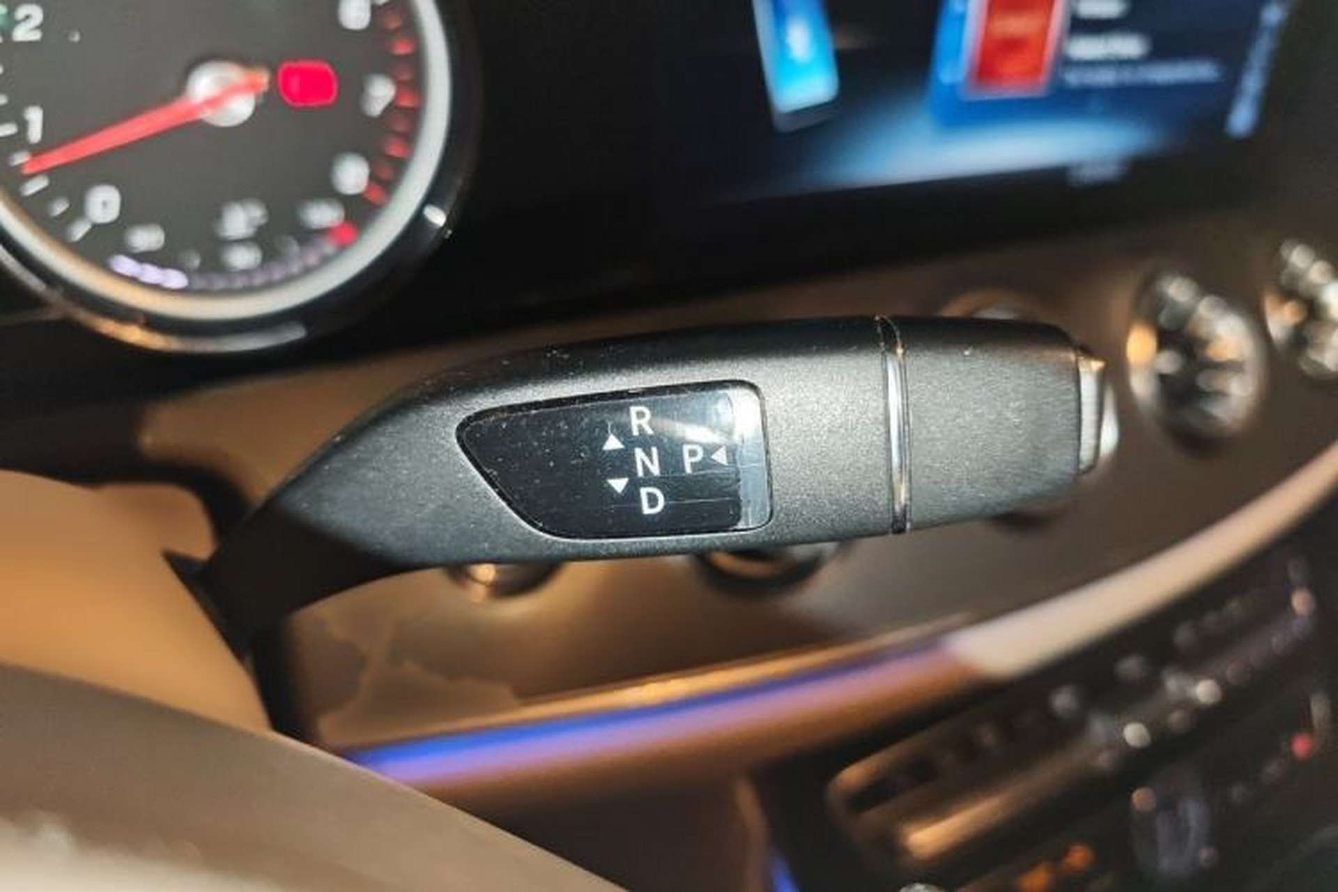 Used Mercedes-Benz E-Class 2017 E 200 Coupe Gear Lever
