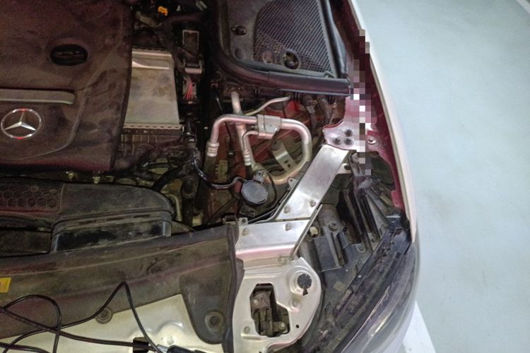 Used Mercedes-Benz E-Class 2017 E 200 Sport 4MATIC Engine Bay Left