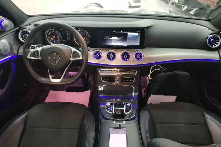 Used Mercedes-Benz E-Class 2017 E 300 Sport Edition Center Console