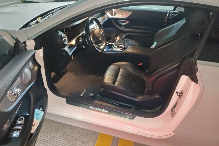 Used Mercedes-Benz E-Class 2017 E 300 Coupe Driver Seat