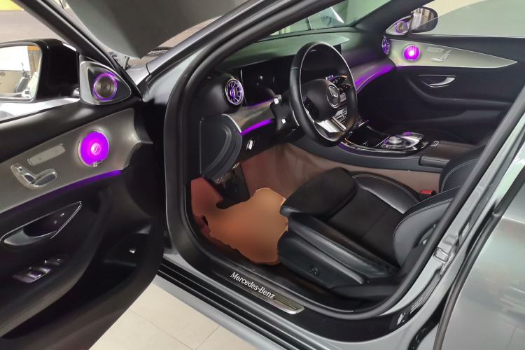 Used Mercedes-Benz E-Class 2017 E 200 Sport 4MATIC Driver Seat