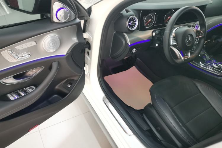 Used Mercedes-Benz E-Class 2017 E 300 Sport Edition Driver Seat