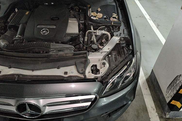 Used Mercedes-Benz E-Class 2017 E 300 L Sporty and Stylish Model Engine Bay Left