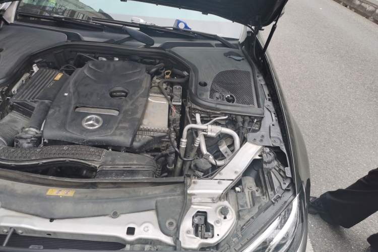 Used Mercedes-Benz E-Class 2017 E 300 L Luxury Model Engine Bay Left