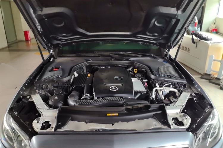 Used Mercedes-Benz E-Class 2017 E 200 Sport 4MATIC Engine Bay