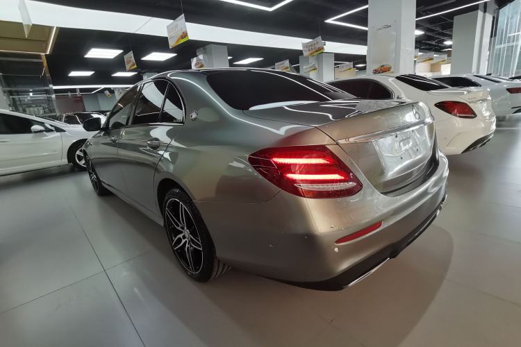 Used Mercedes-Benz E-Class 2017 E 300 Sport Edition Exterior 2