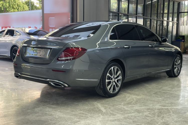 Used Mercedes-Benz E-Class 2017 E 300 L Luxury Model Exterior 9