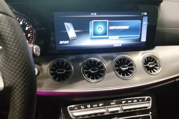 Used Mercedes-Benz E-Class 2017 E 200 Coupe Interior 3