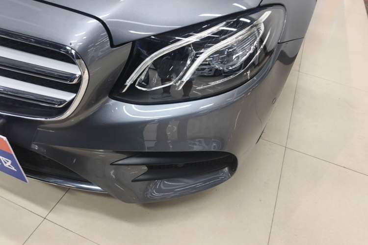 Used Mercedes-Benz E-Class 2017 E 300 L Sport Luxury Edition Left Front Headlight