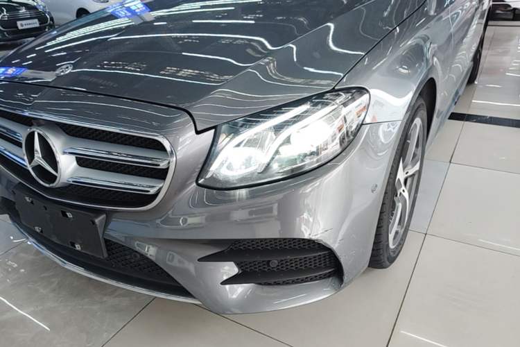 Used Mercedes-Benz E-Class 2017 E 300 L Sport Luxury Edition Left Front Headlight