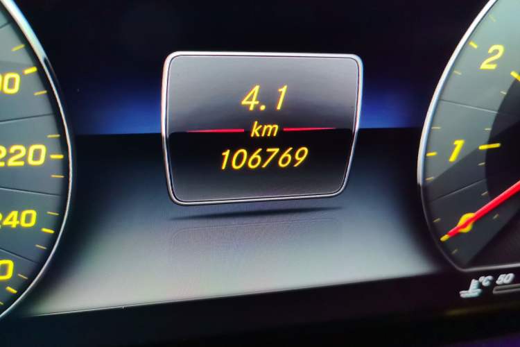Used Mercedes-Benz E-Class 2017 E 200 Sport 4MATIC Odometer Close Up